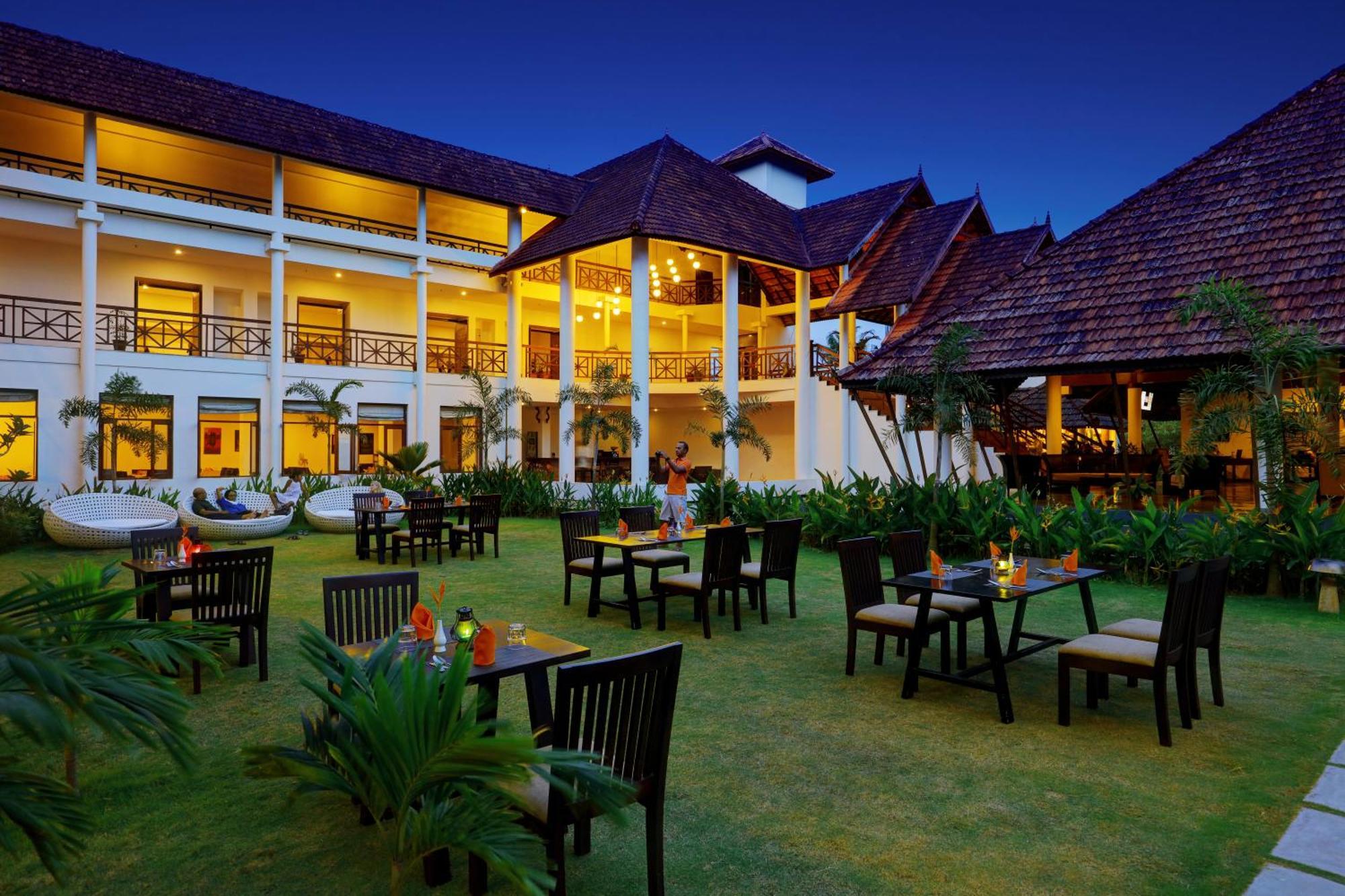 Rhythm Kumarakom Extérieur photo