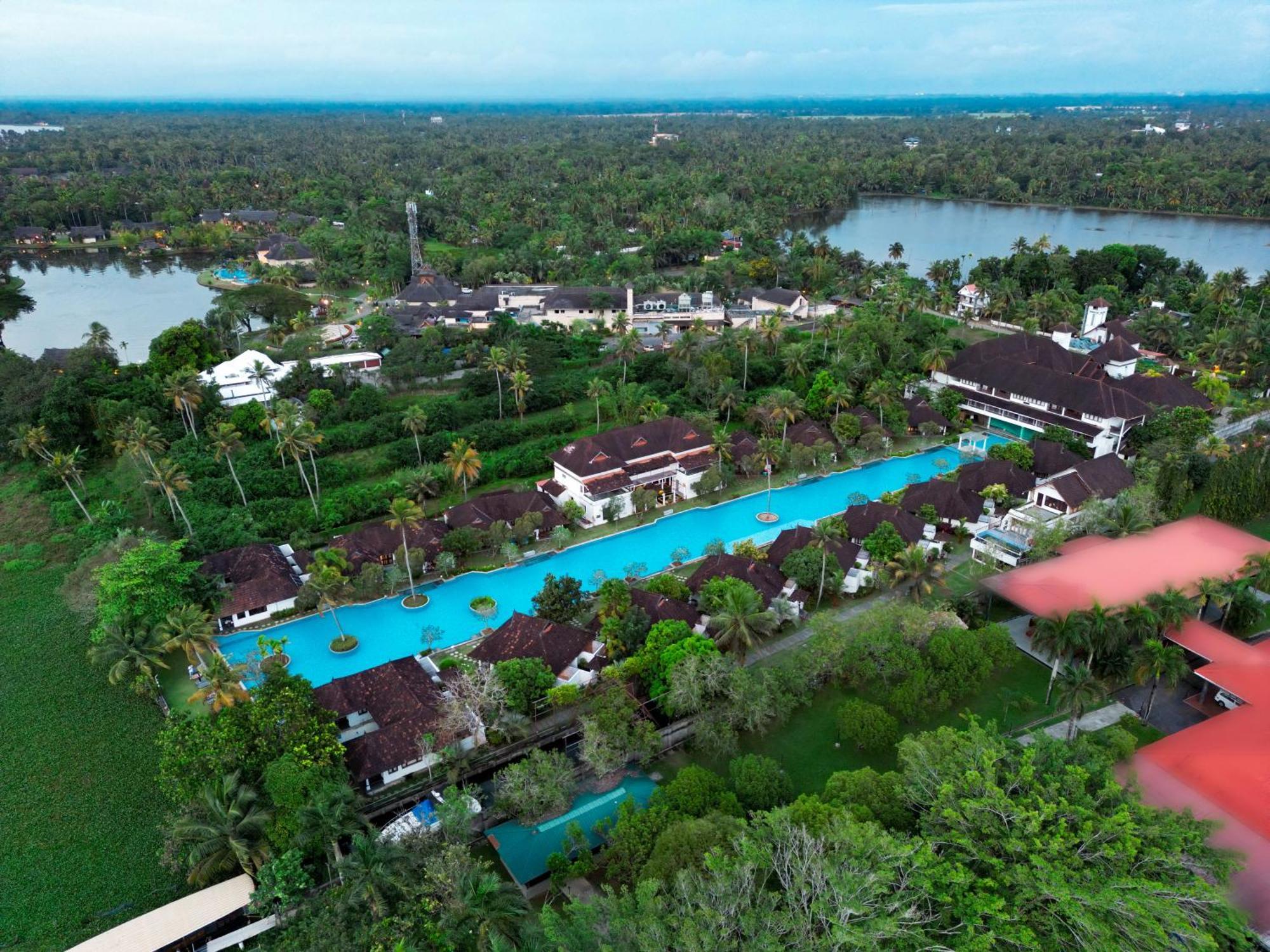 Rhythm Kumarakom Extérieur photo