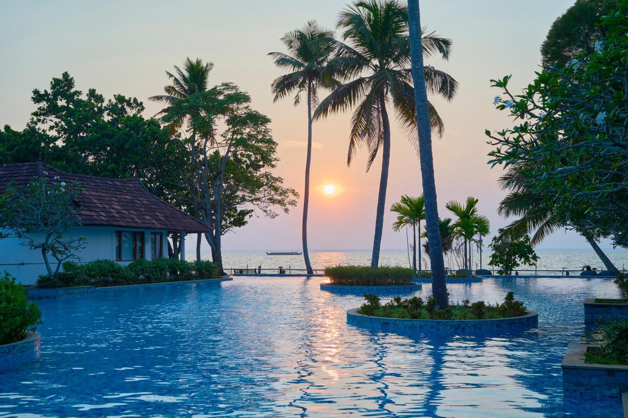 Rhythm Kumarakom Extérieur photo