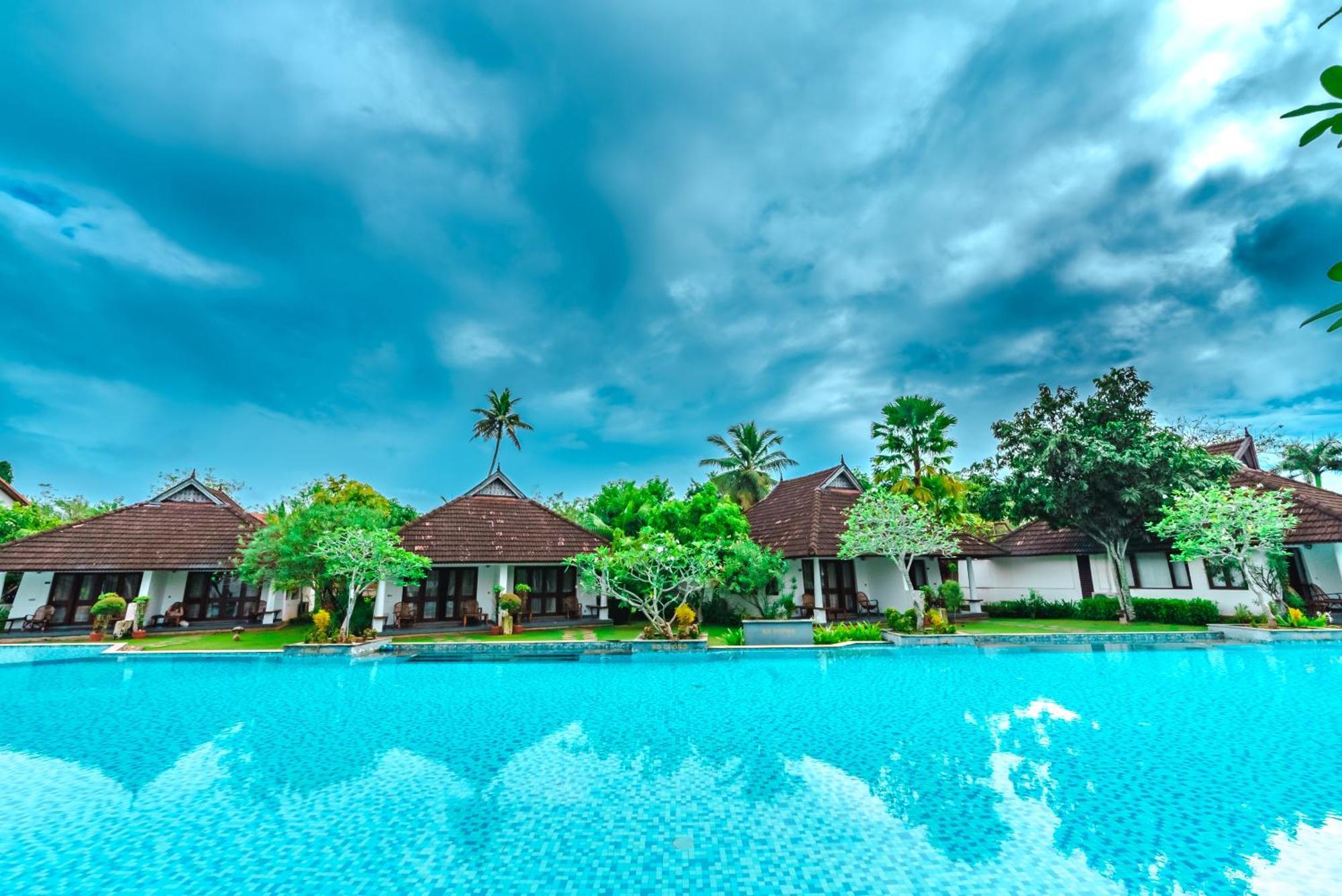 Rhythm Kumarakom Extérieur photo