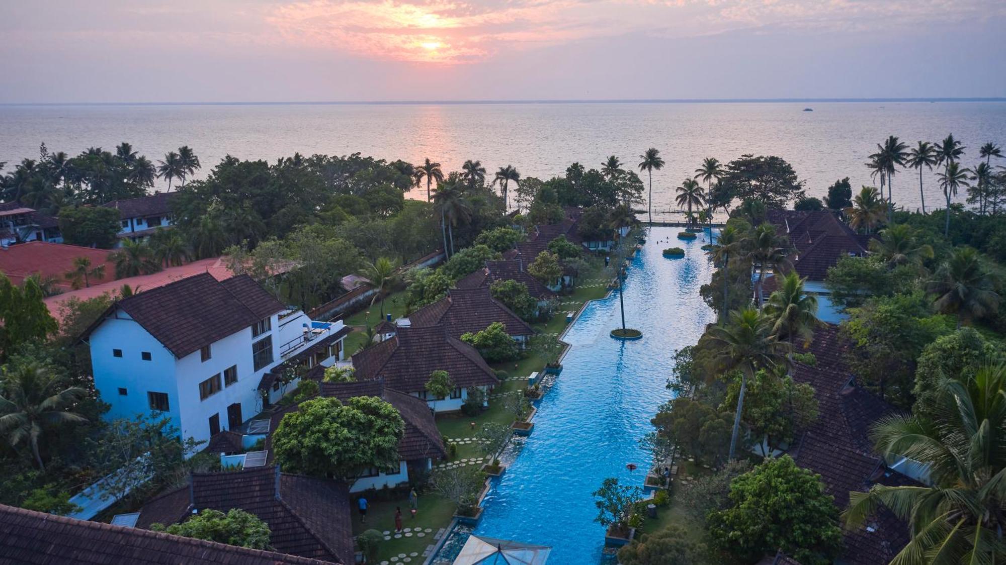Rhythm Kumarakom Extérieur photo
